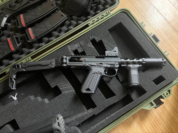 Afbeelding 3 van airsoft collectie gaat weg