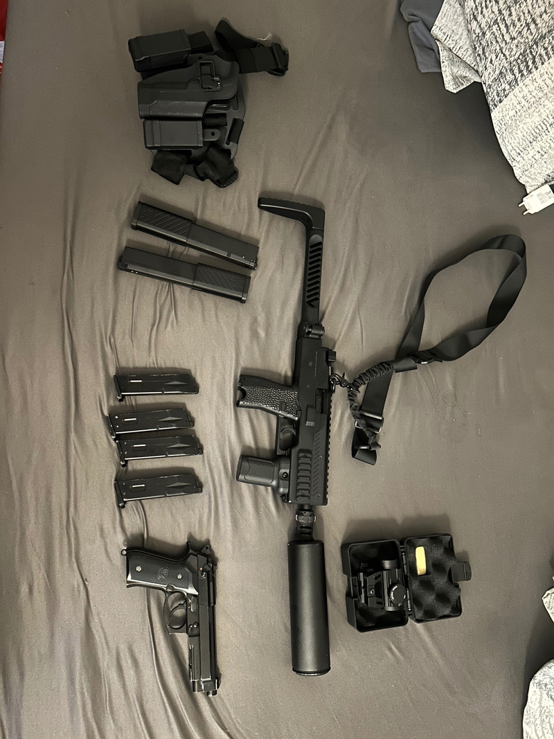 Image 1 for Mp9 en Beretta  m9