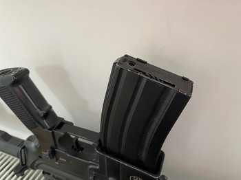 Image 4 pour AGM M4 AEG met 2 Hi-cap magazijnen