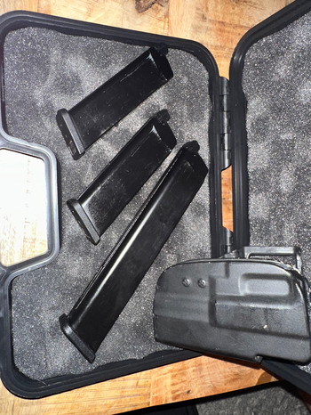 Image 6 for Glock 17 WE incl magazijnen