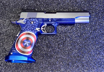 Afbeelding 5 van Captain America Tokyo Marui Hi-Capa 5.1 Stainless
