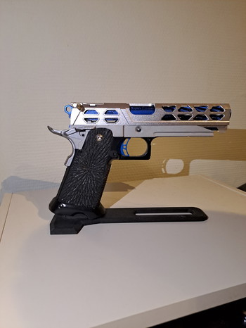 Image 2 for Silver/blue custom 5.1 hi capa