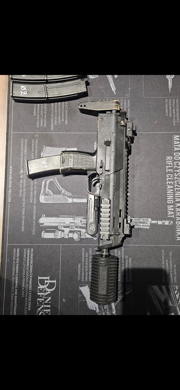 Image 2 for Tokyo marui mp7 gbb x 5 mags