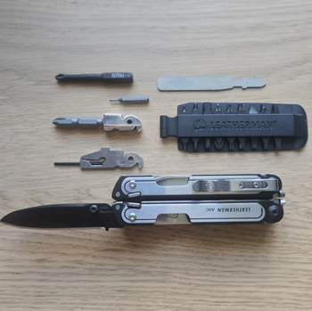 Bild 2 für Leatherman ARC Multi Tool Wie neu Top Zustand