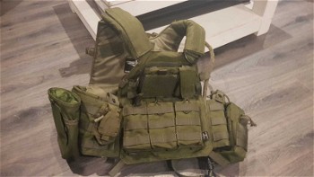 Afbeelding 2 van Invader gear vest  OD green met pouches (battlebelt verkocht)