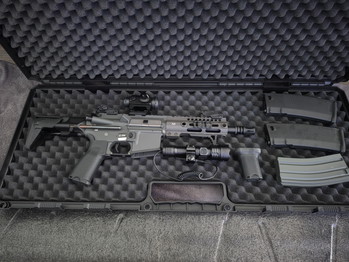 Image 2 for Specna arms set