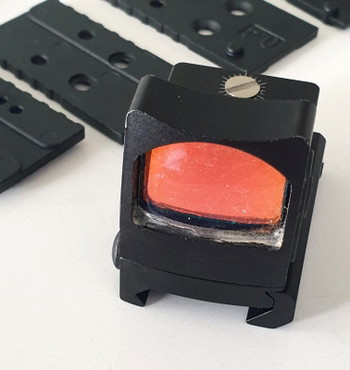 Bild 2 für Trijicon repro met alle plaatjes