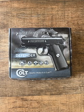 Imagen para CO2 Airgun Colt Defender