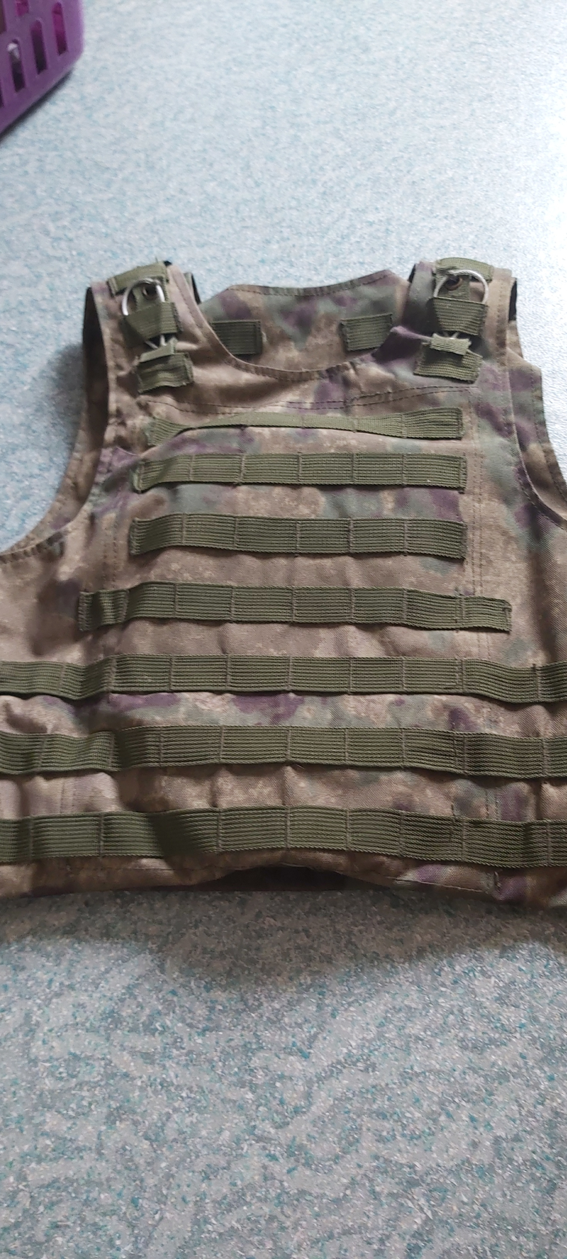 Image 1 for Atacs FG quick release molle vest.