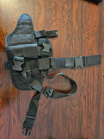 Imagen 2 de Universeel pistool beenholster