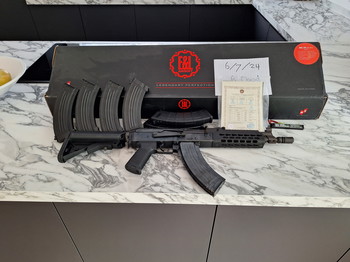 Bild 2 für Te koop: Uitstekende Airsoft Replica AK710 SBR Platinum Version E&L Airsoft