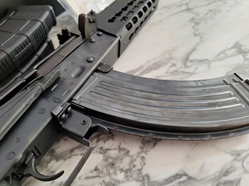 Afbeelding 5 van Te koop: Uitstekende Airsoft Replica AK710 SBR Platinum Version E&L Airsoft