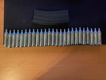 Image 3 for co2 magzijn/ cartridge