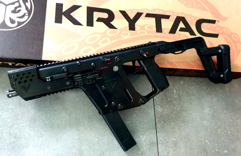 Bild 1 für krytac kriss vector met 6 mags