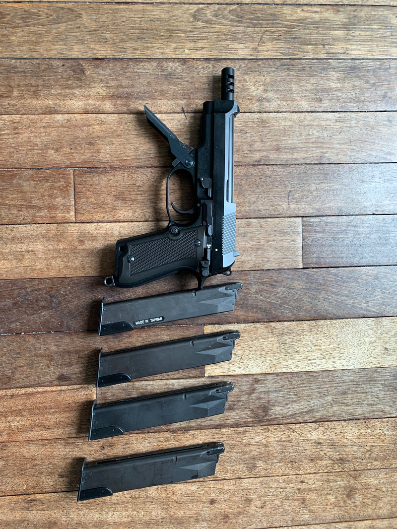 Image 1 pour beretta m93r