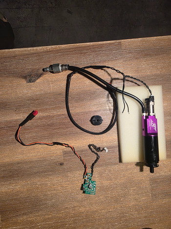 Image 2 pour Wolverine reaper +spartan trigger bord