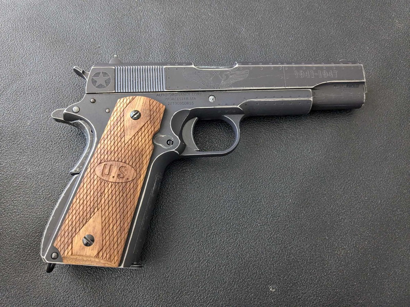 Bild 1 für Colt 1911 Auto Ordnance Fly Girl Gaz GBB AW Custom Black