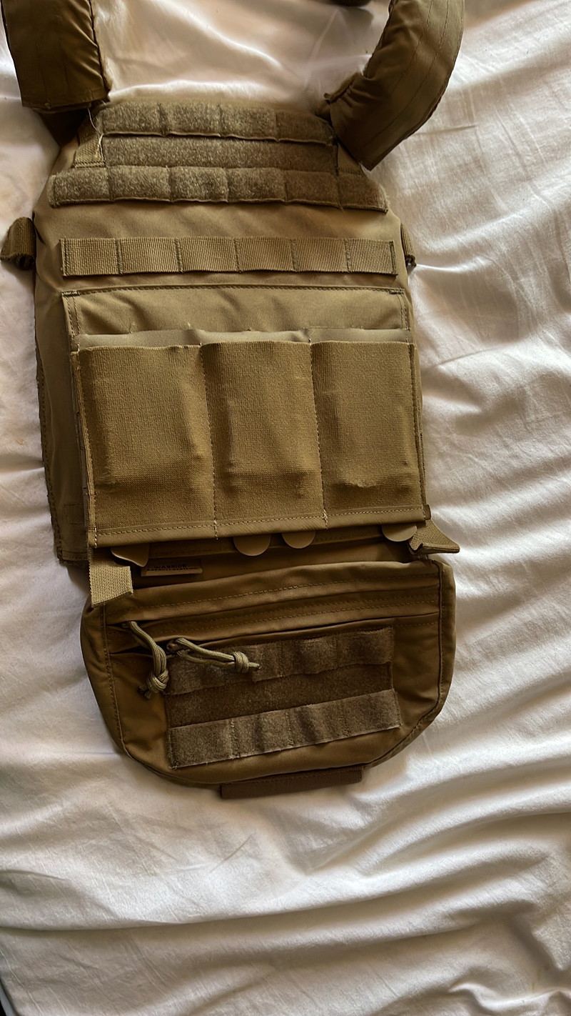 Image 1 pour WARRIOR DCS TAN PLUS EXTRA POUCHES