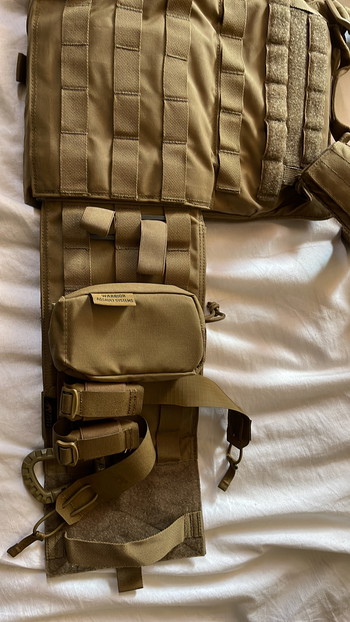 Image 3 for WARRIOR DCS TAN PLUS EXTRA POUCHES