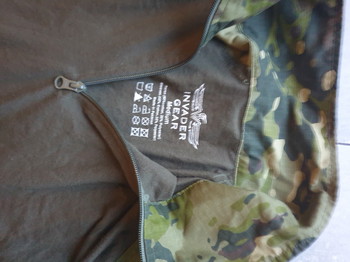 Afbeelding 9 van invader gear broek, battle shirt , helm en plate carrier 100  voor heel het pakket