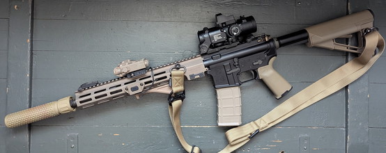 Imagen para GHK M4 URGI GBB 14.5" full set with Realsteel Magpul STR Stock + MOE Grip + MS4 Sling, Elcan Specter Clone + Docter Sight Clone, KAC Flashhider + QD Silencer, Surefire Scout Light Dummy, DBAL Dummy