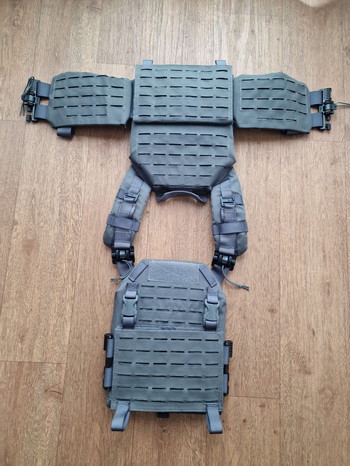 Image 3 for Reaper QRB Plate Carrier Wolf Grey