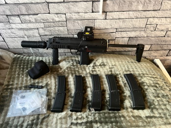 Image 4 pour VFC MP7 v2 F-mark