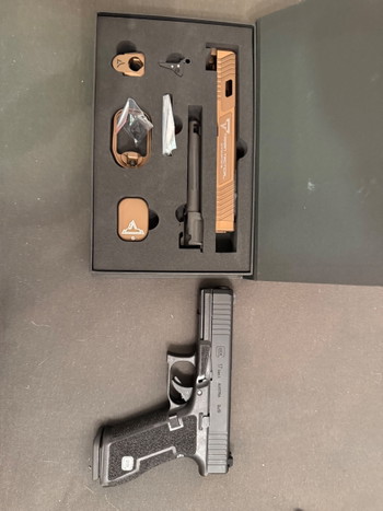 Imagen 5 de VFC Glock 17 Gen 5 John Wick Ballerina Copperhead Custom