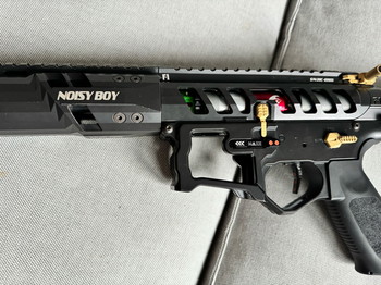Imagen 4 de Custom project - Noisy Boy