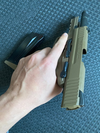 Bild 2 für Heckler & Koch HK45 CT 6mm GBB