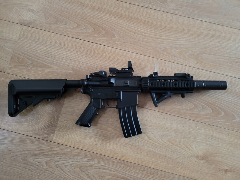 Imagen 1 de CM.513 incl red/green dot & optics protector, grip, 1 hicap mag.