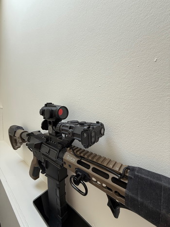 Bild 4 für ARES Amoeba AEG CQB rifle complete setup 7 mags, batterij, attachments