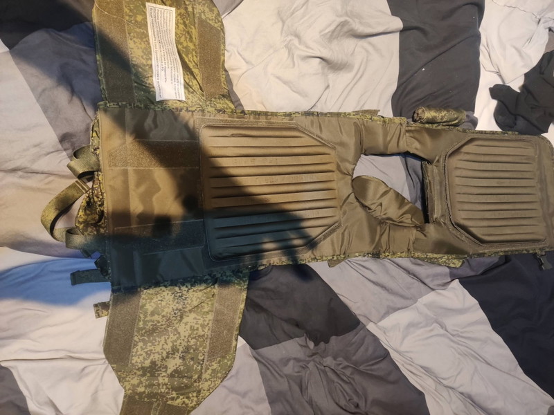 Image 1 for Echte RS 6b45 Plate carrier met echte granit ballistic plates