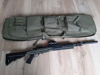 Image 2 for M14 + tas + 7 magazijnen