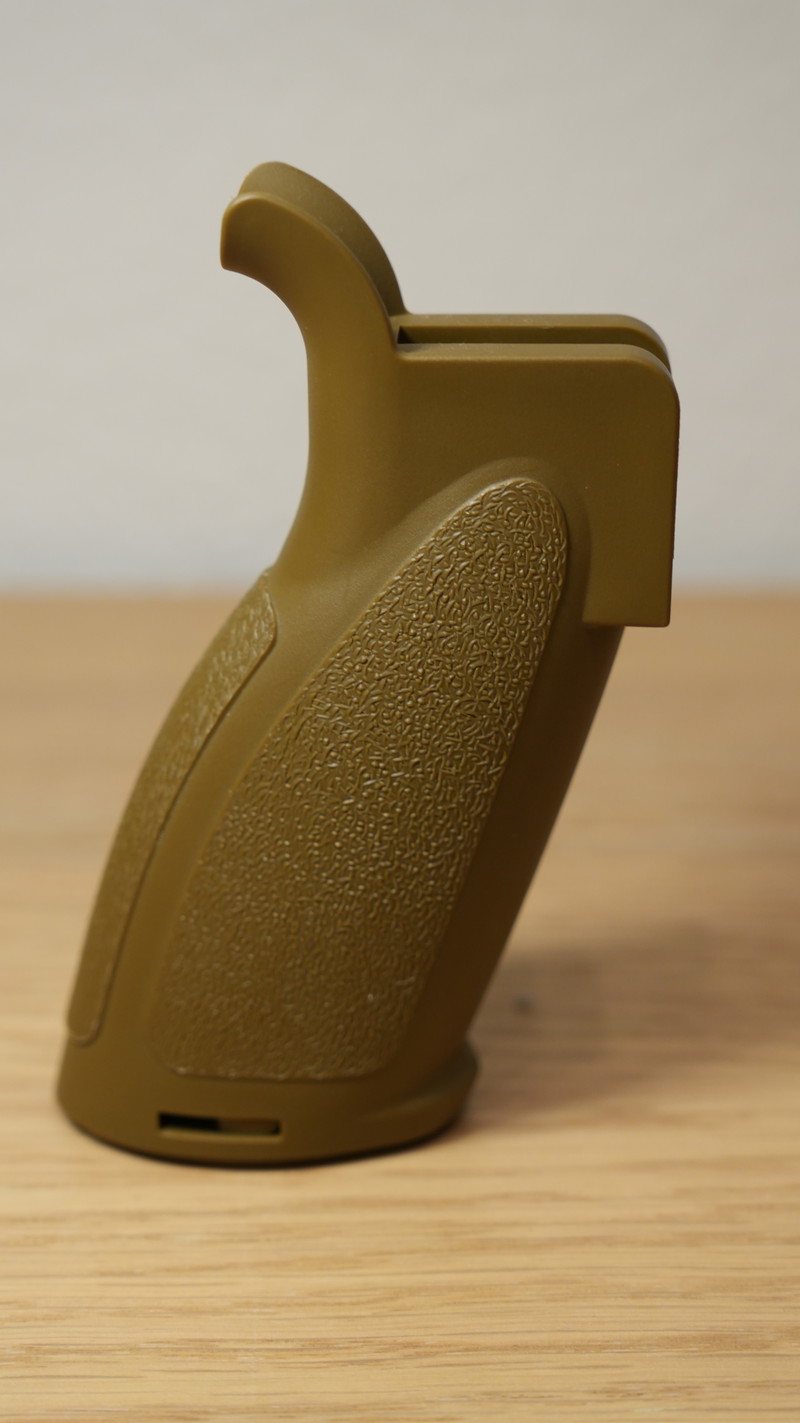 Image 1 for VFC - HK416 HK-Style V7-Model Grip for GBB (Original Parts)