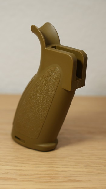 Image 6 for VFC - HK416 HK-Style V7-Model Grip for GBB (Original Parts)