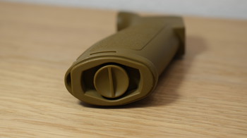 Image 7 for VFC - HK416 HK-Style V7-Model Grip for GBB (Original Parts)