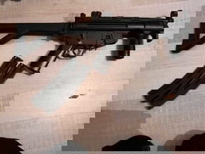 Bild für Nieuwe mp5 met plooikolf te koop