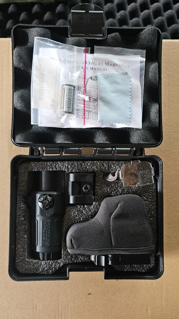 Image 2 for eotech holographic with magnifier