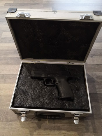 Imagen 2 de Smith & Wesson MP9 van het merk WE
