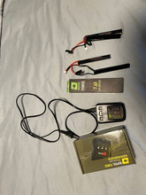 Afbeelding van TR15 Raider Reflex sight Accu oplader en magazijnen