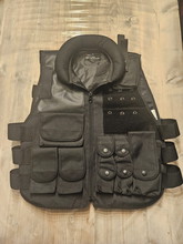 Afbeelding van Zwart tactical swat vest