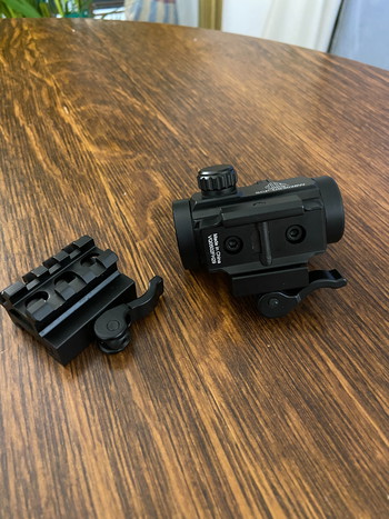 Bild 2 für Red Dot Airsoft Viseur point rouge tubulaire ITA CQB Noir - Marque UTG