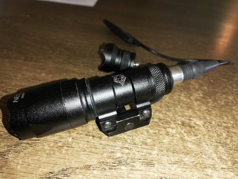 Afbeelding 1 van Night Evolution M300 MINI SCOUT LIGHT