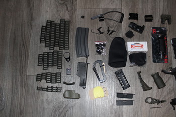 Image 2 for Grips, mounts, mag and other accessoires