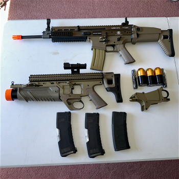 Afbeelding 2 van Full Metal SCAR Light Airsoft AEG Rifle by VFC with EGML Launcher and RIS Kit