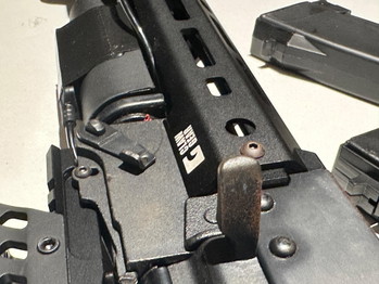 Image 4 pour AK105 FULL UP