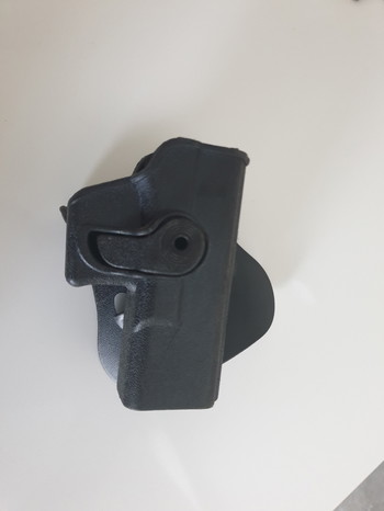 Afbeelding 5 van glock 45 met 2 mags en holster