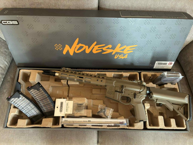 Image 1 for Réplique N4 NOVESKE EMG CGS 9
