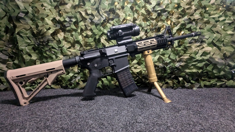 Imagen 1 de Aangeboden Colt C8NLD replica (Novritsch SSR4)